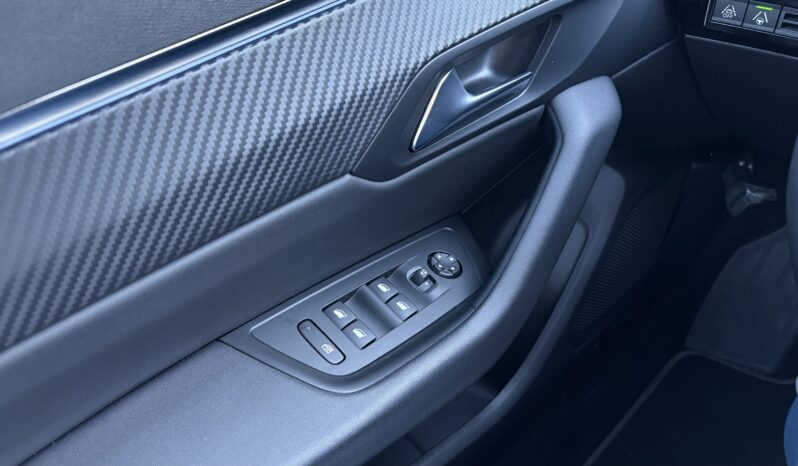
								Peugeot 508 1.2 Puretech Allure Pack Business 130pk grijs full									