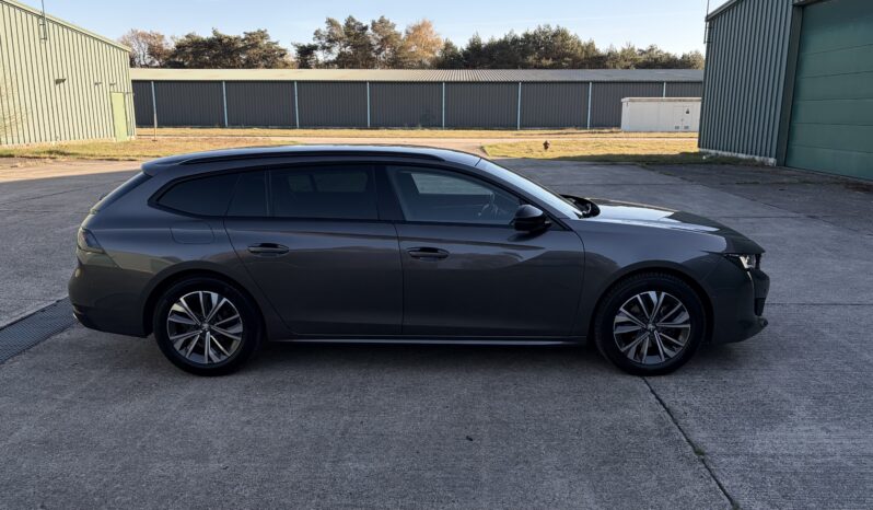 
								Peugeot 508 1.2 Puretech Allure Pack Business 130pk grijs full									