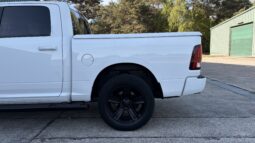 
										Dodge RAM 1500 5.7 V8 4×4 LPG 2018 full									