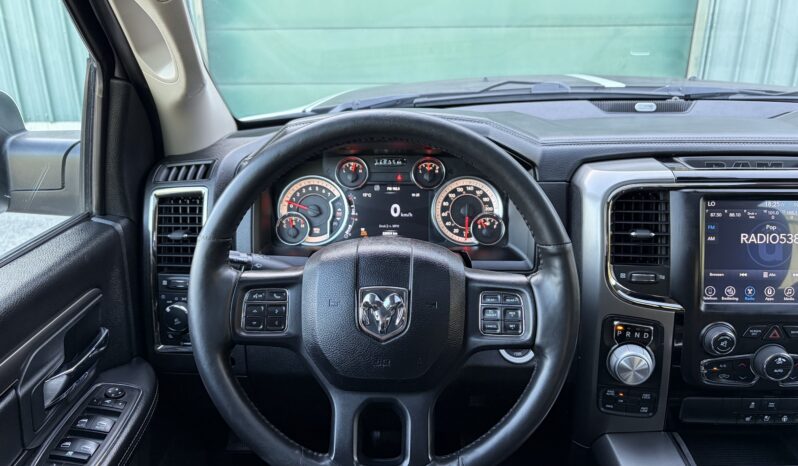 
								Dodge RAM 1500 5.7 V8 4×4 LPG 2018 full									