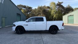 
										Dodge RAM 1500 5.7 V8 4×4 LPG 2018 full									